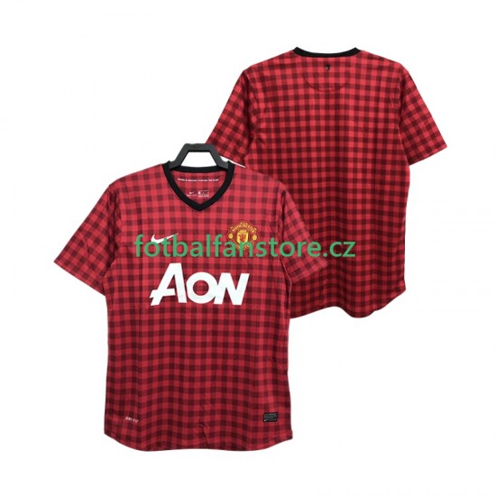 Muži Retro Domácí Dres Manchester United 2012 2013 Krátký rukáv Muži Retro Domácí Dres Manchester United 2012 2013 Krátký rukáv